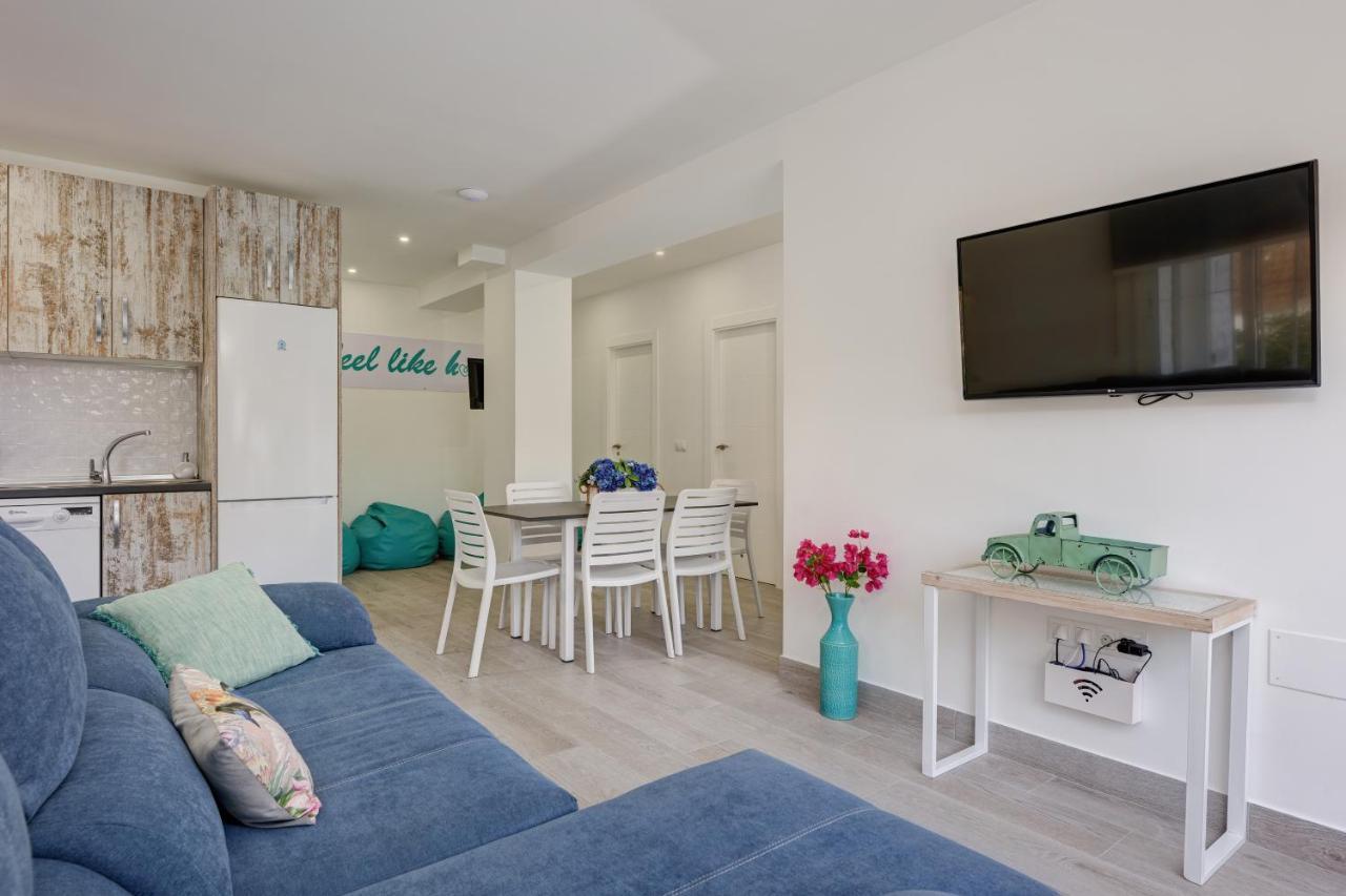 Villa Conchita By Seric,15' Walking To The Beach Torremolinos Buitenkant foto
